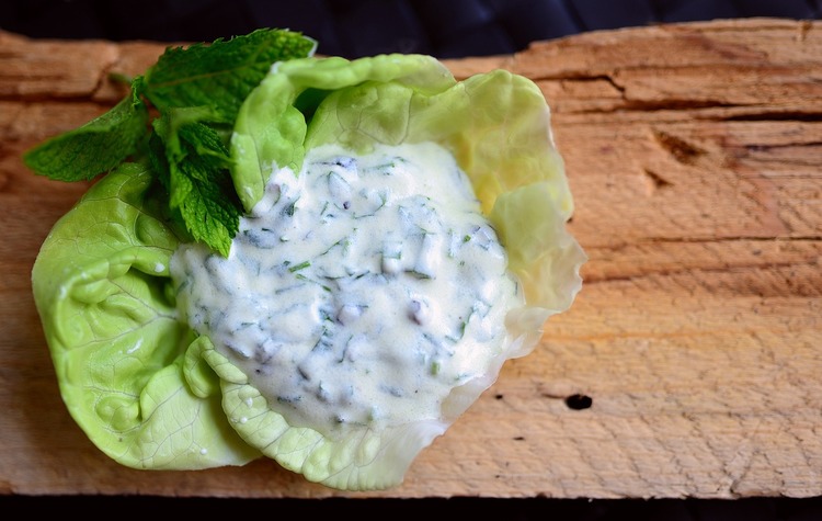 Homemade Salad Dressing with Yogurt and Mint Recipe